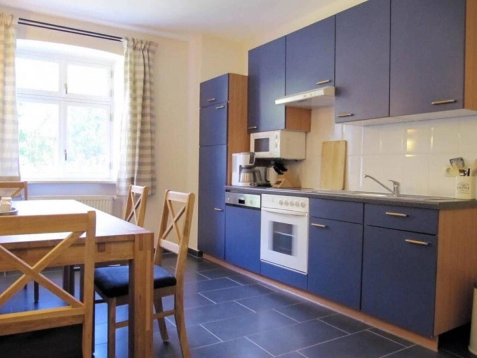 Apartment In Garz With Garden ภายนอก รูปภาพ